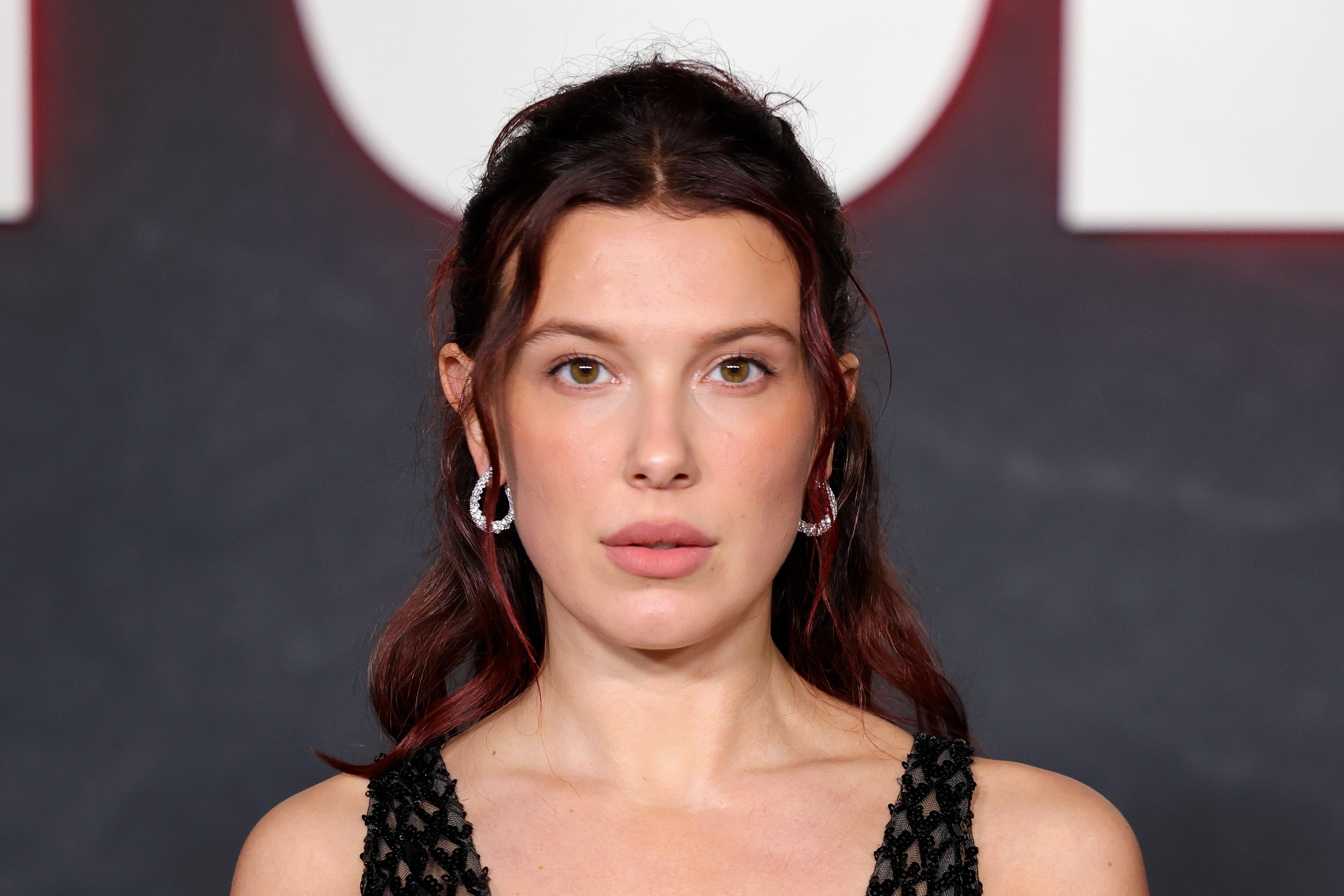 Millie Bobby Brown bierze udział w wydarzeniu Netflixa