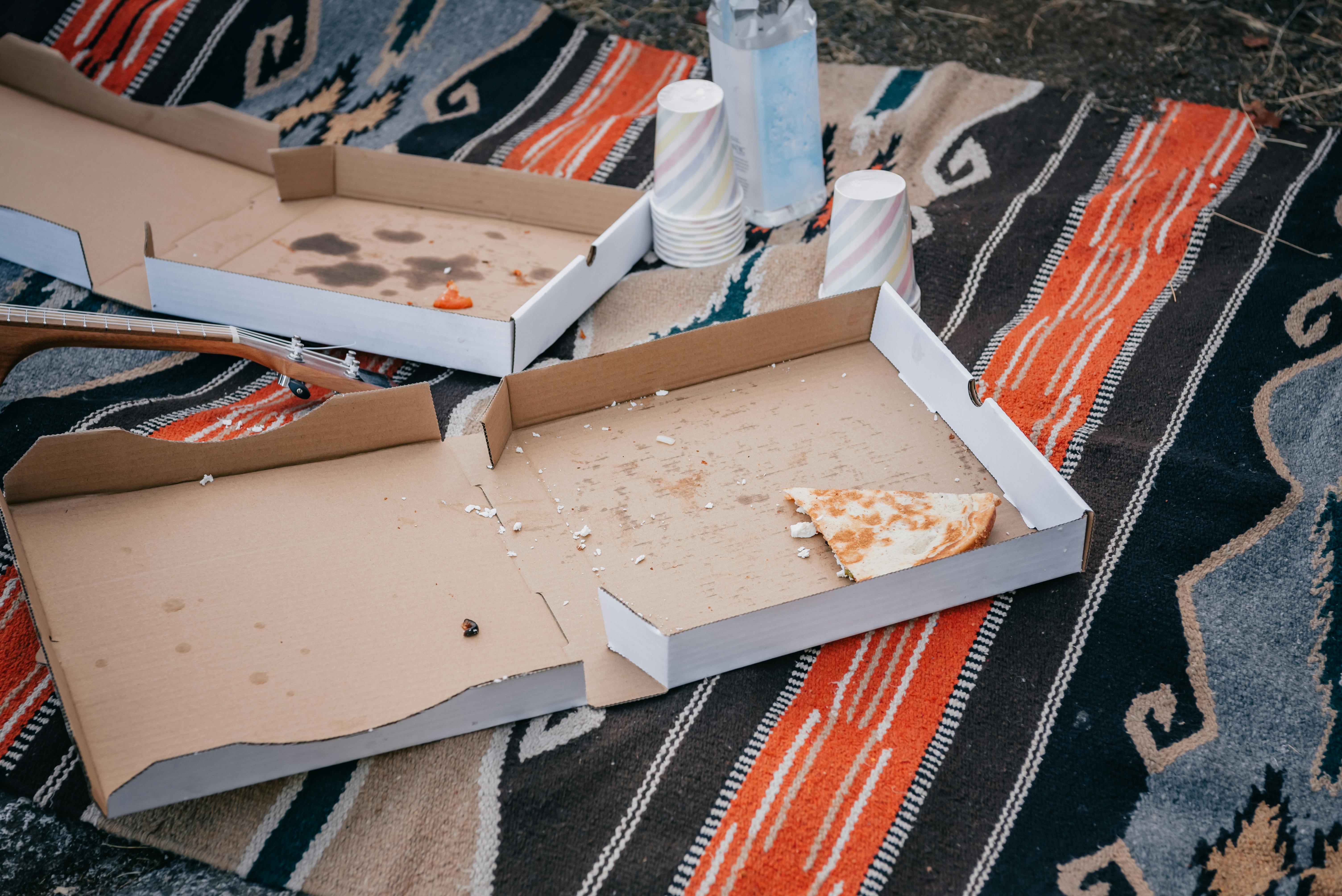 Puste pudełka po pizzy | Źródło: Pexels