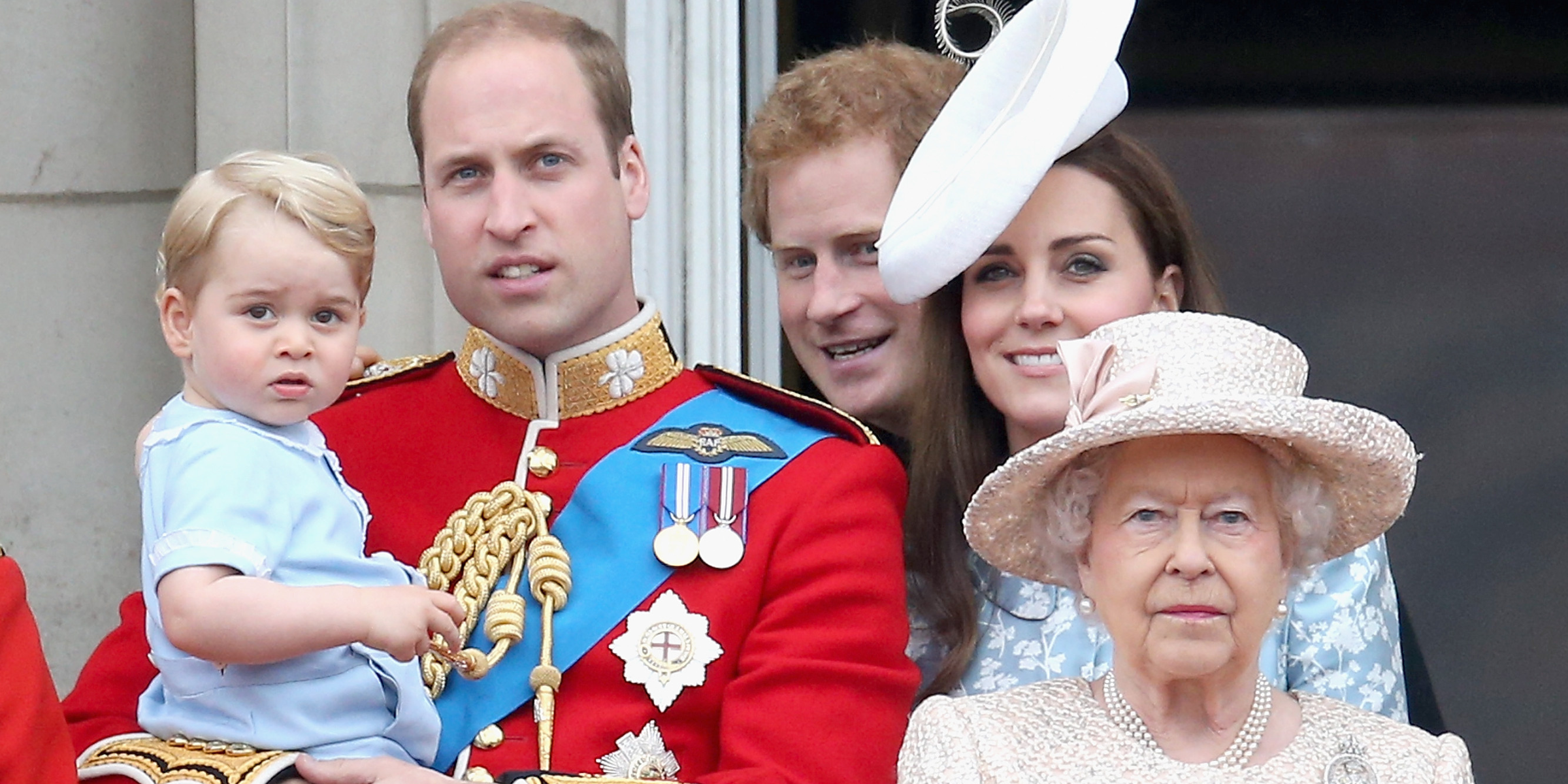 Książę Jerzy, książę William, książę Harry, księżna Katarzyna i królowa Elżbieta | Źródło: Getty Images