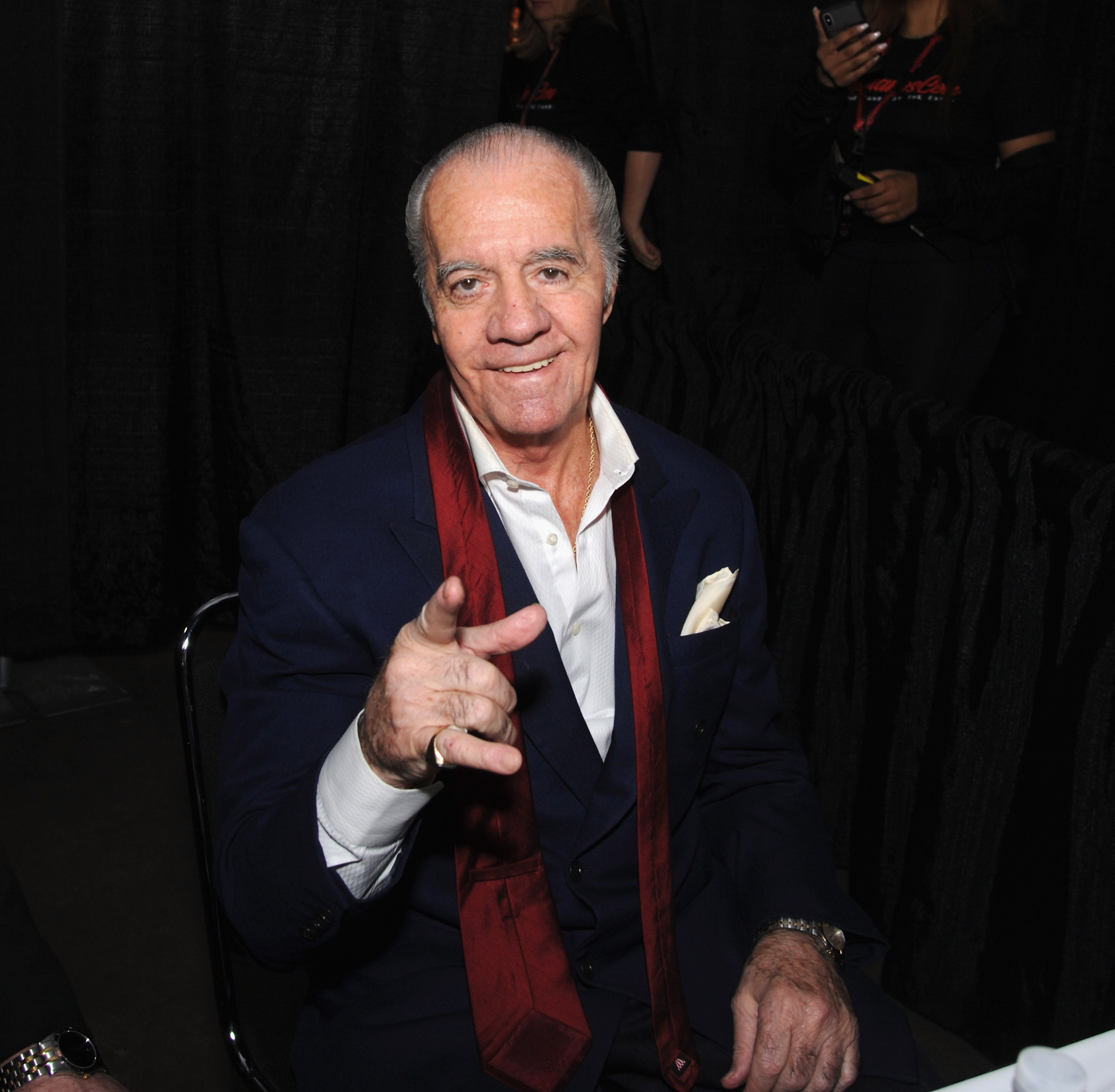 Tony Sirico zmarł niespodziewanie w 2022 roku. Na tym zdjęciu widać go podczas SopranosCon w Meadowlands Exposition Center 23 listopada 2019 roku w Secaucus w stanie New Jersey. | Źródło: Getty Images