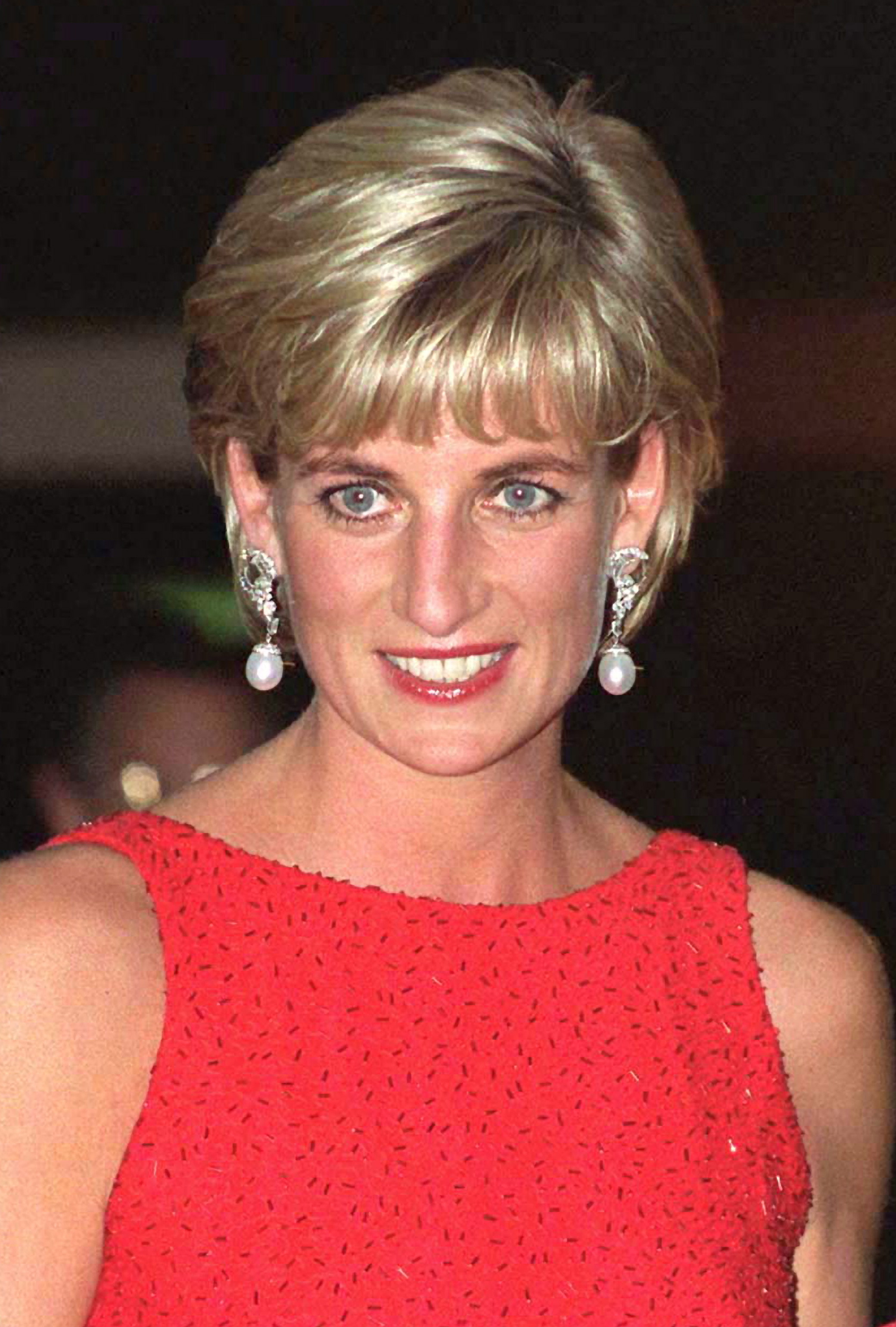 Księżna Diana na uroczystej kolacji zorganizowanej przez Amerykański Czerwony Krzyż w Waszyngtonie 17 czerwca 1997 r. | Źródło: Getty Images
