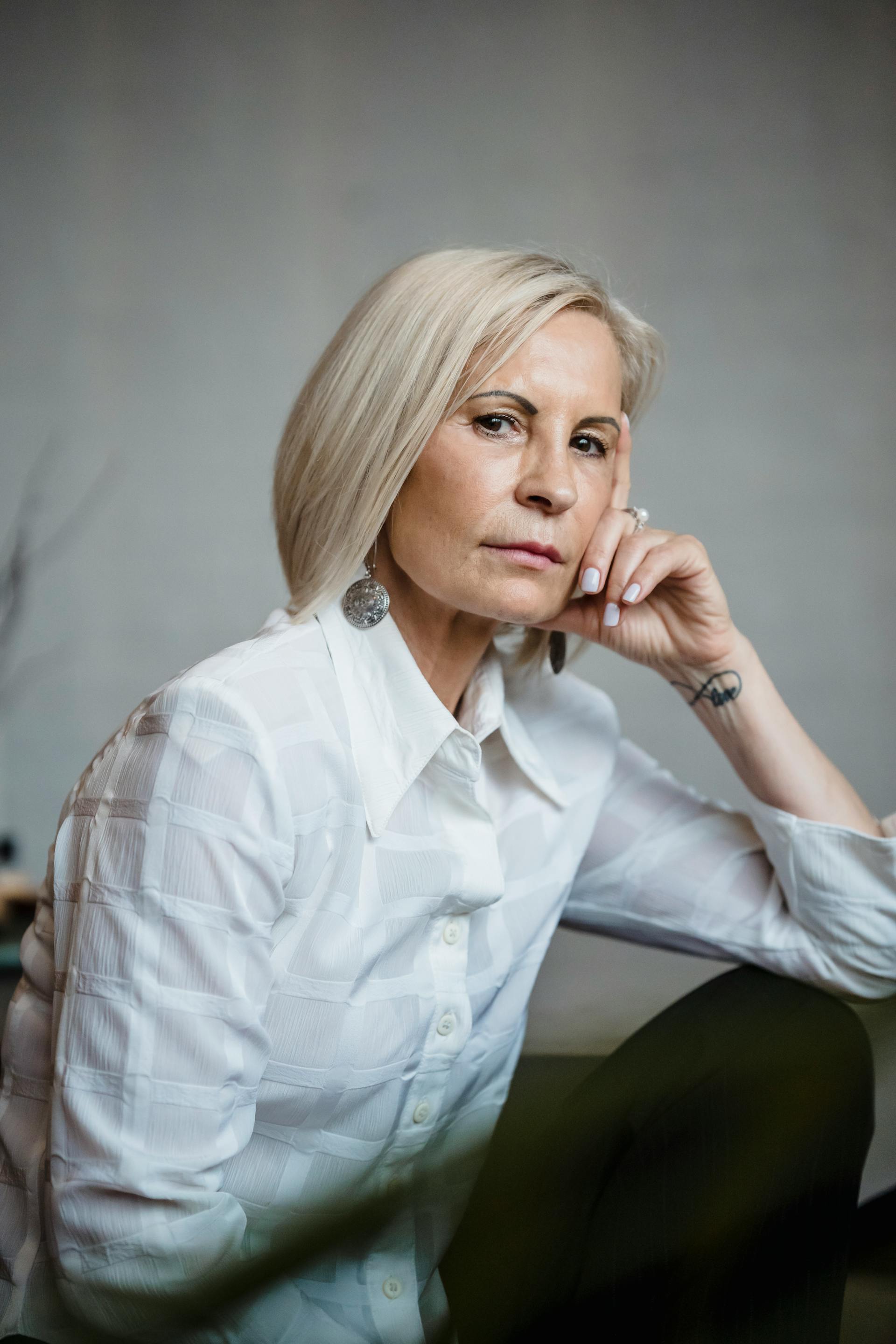 Zmartwiona kobieta | Źródło: Pexels