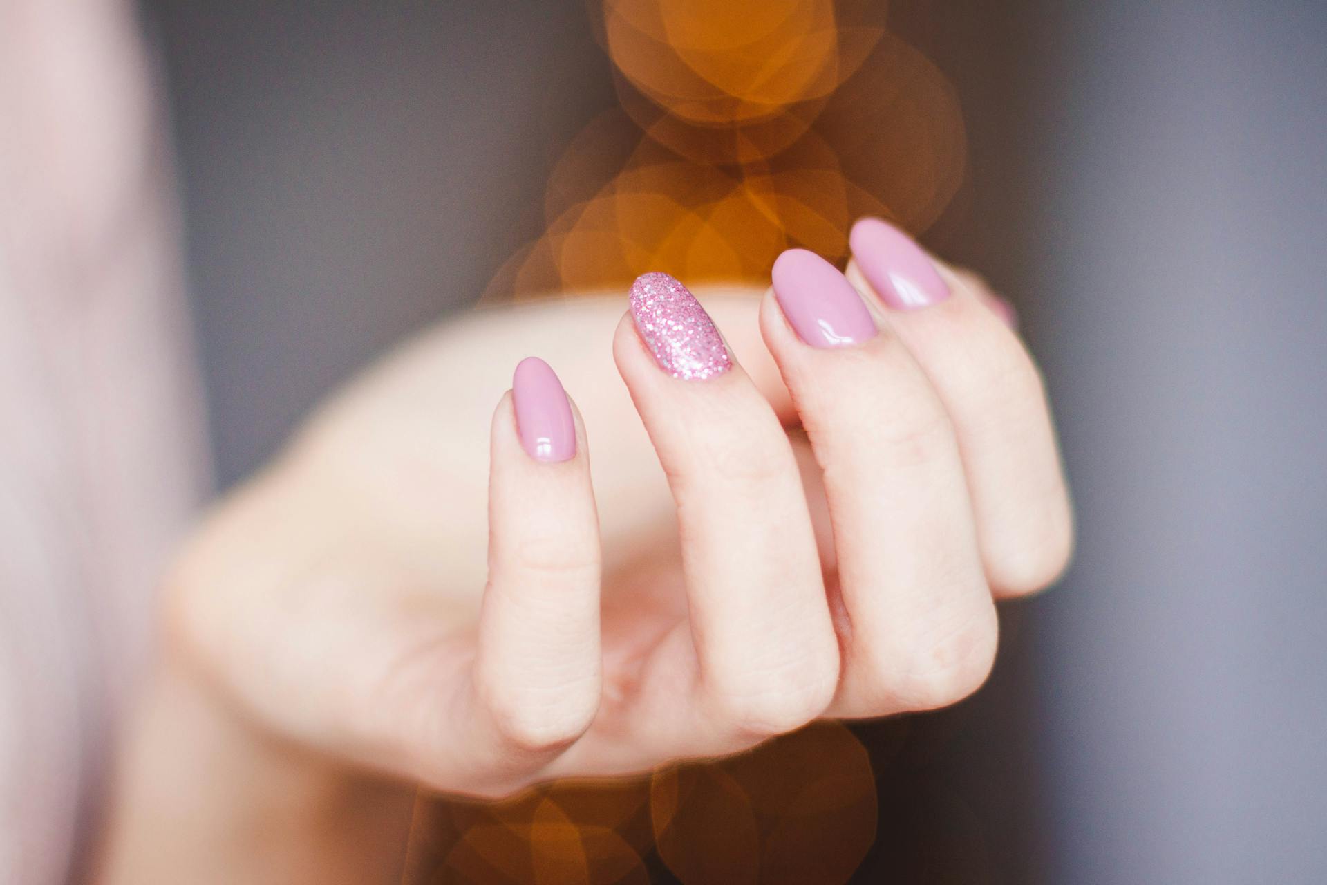 Wypielęgnowane paznokcie | Źródło: Pexels