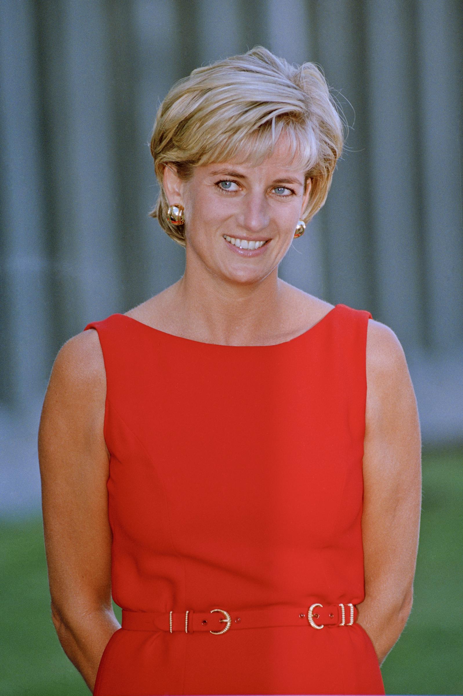 Księżna Diana w Northwick Park & St. Mark's Hospital w Harrow, Middlesex 21 lipca 1997 r. | Źródło: Getty Images